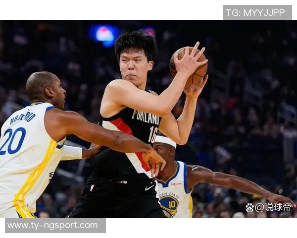 杨瀚森在强敌面前展现勇气上半场表现对比下半场更胜一筹